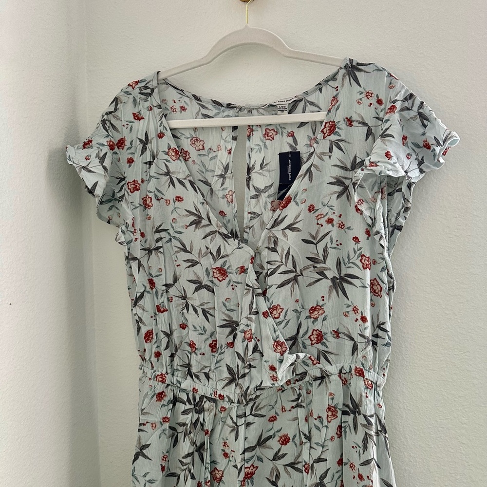American Eagle Floral Romper Dress. Size Large.